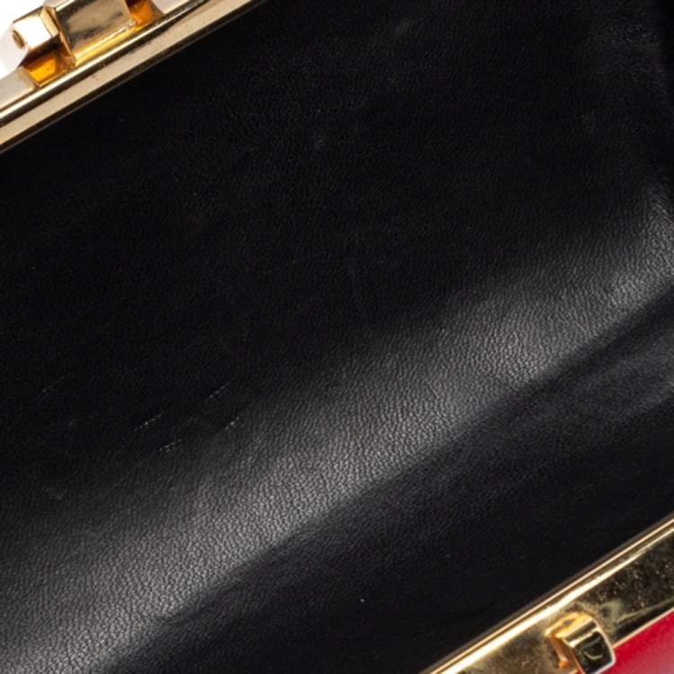 Pre Owned Carolina Herrera Red Chevron Leather Metal Frame Chain Clutch