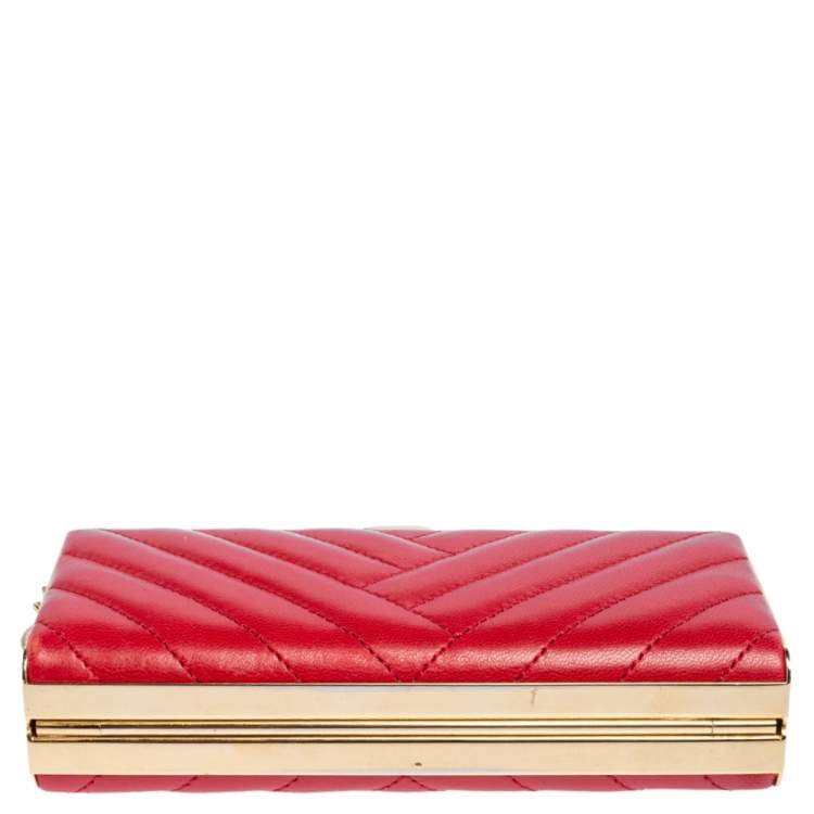 Pre Owned Carolina Herrera Red Chevron Leather Metal Frame Chain Clutch