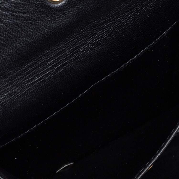 Pre Owned Carolina Herrera Black Quilted Leather Trifold Wallet