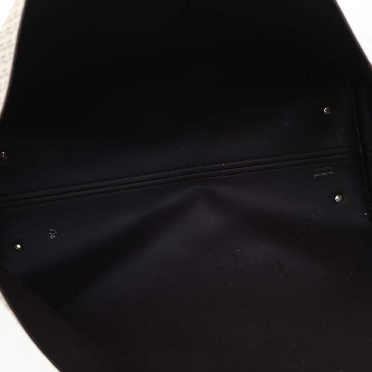 Pre Owned Carolina Herrera Cream Monogram Coated Canvas Shopper Tote