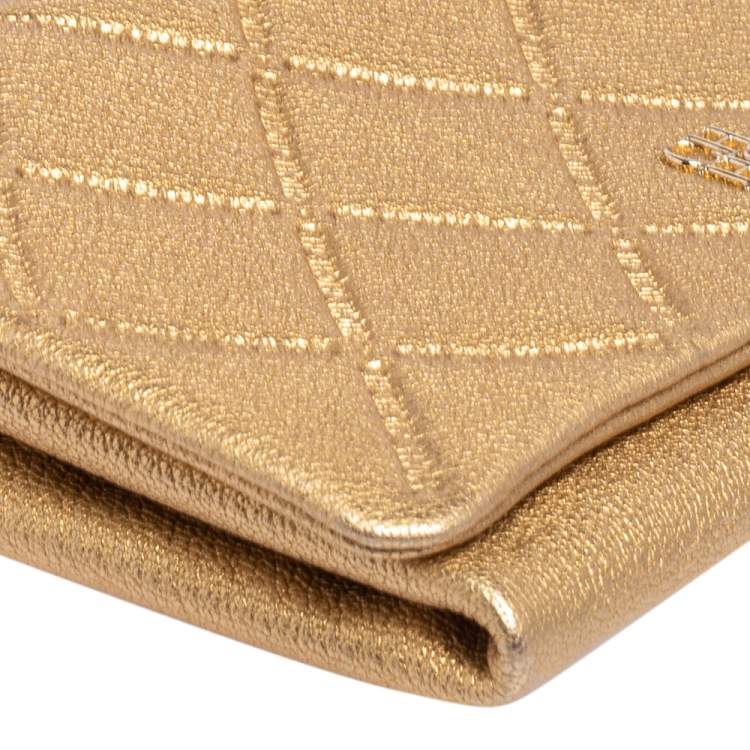 Pre Owned Carolina Herrera Gold Quilted Embossed Leather Flap Chain Clutch