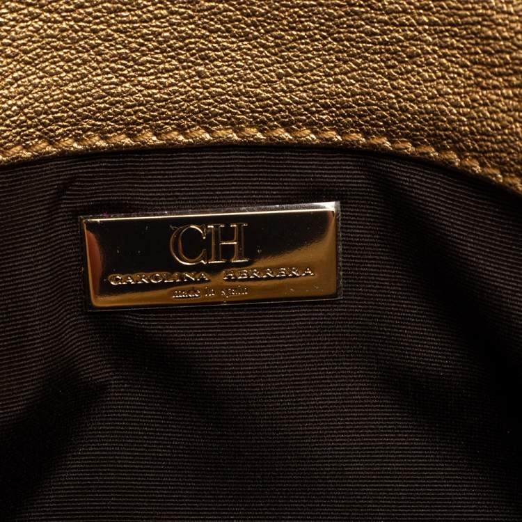 Pre Owned Carolina Herrera Gold Quilted Embossed Leather Flap Chain Clutch
