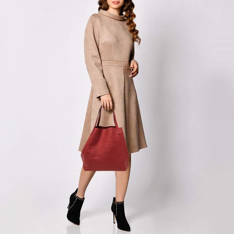 Pre Owned Carolina Herrera Red Monogram Leather Matryoshka Tote