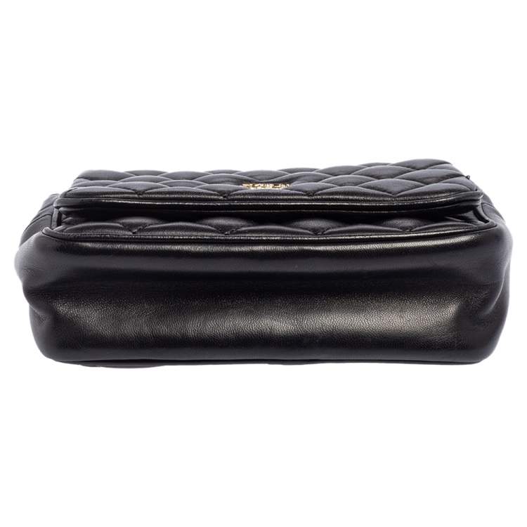 Pre Owned Carolina Herrera Black Quilted Leather Chain Crossbody Bag