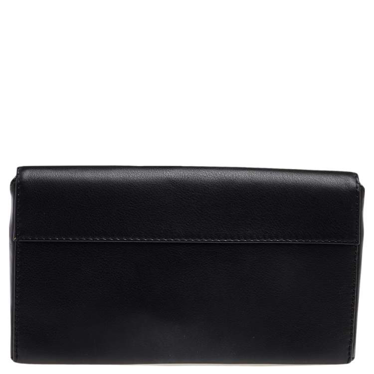 Pre Owned Carolina Herrera Black Leather Flap Clutch