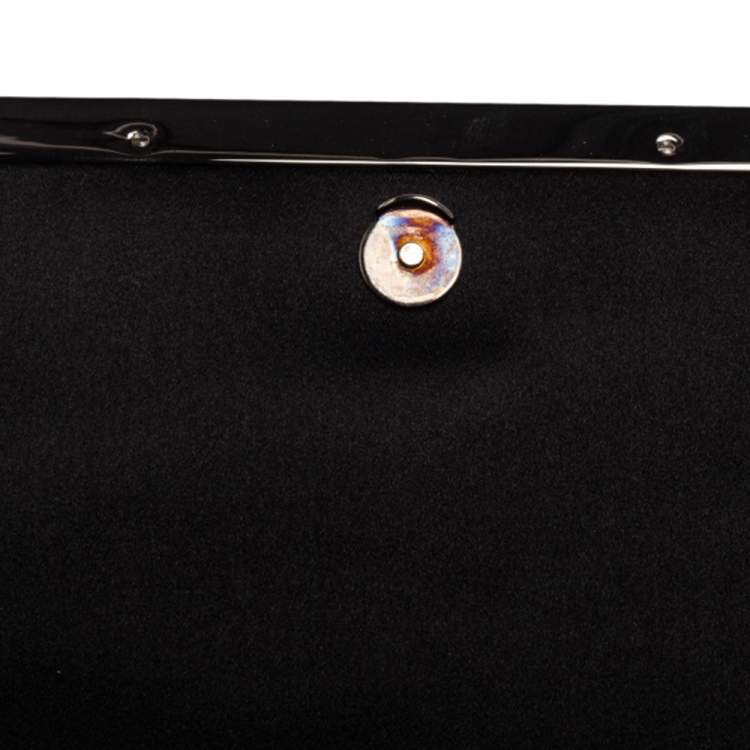 Pre Owned Carolina Herrera Black/White Striped Satin Chain Clutch