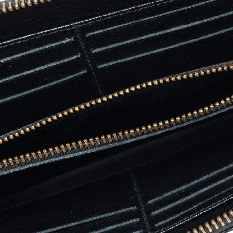 Pre Owned Carolina Herrera Black Monogram Leather Zip Around Wallet