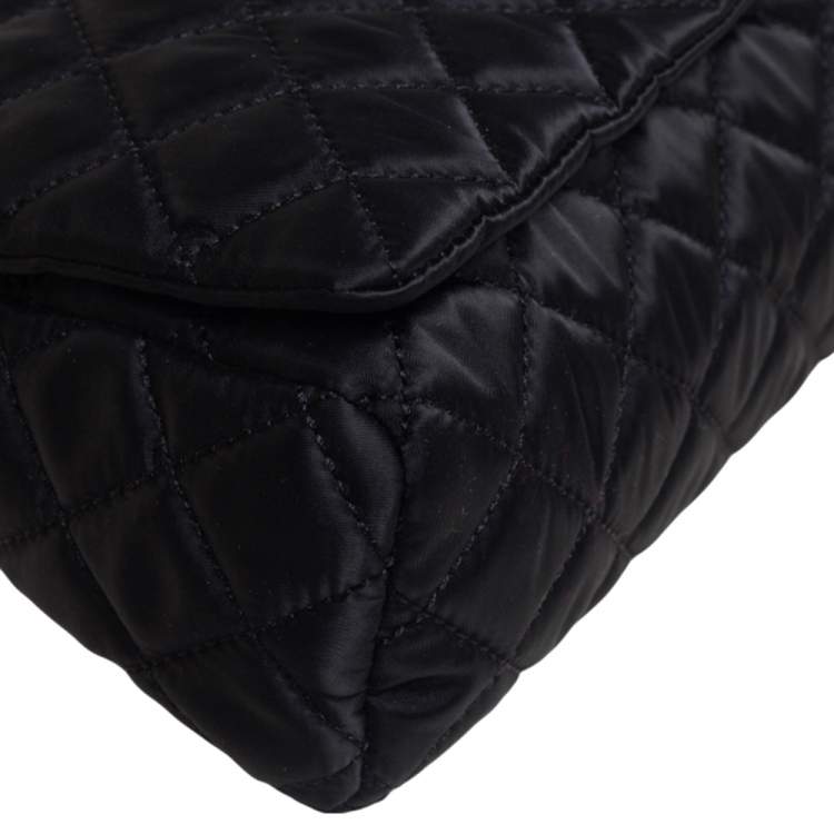 Pre Owned Carolina Herrera Black Quilted Satin Flap Clutch