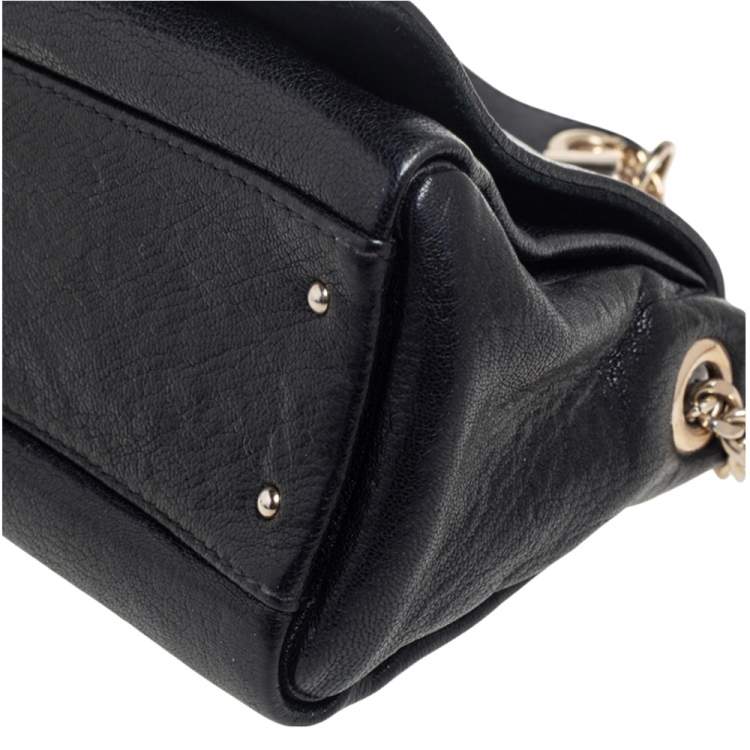 مملوكة مسبقًا Carolina Herrera Black Leather Chain Flap Shoulder Bag