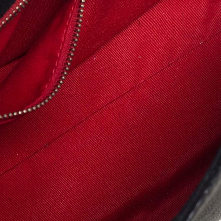 مملوكة مسبقًا Carolina Herrera Black Leather Chain Flap Shoulder Bag