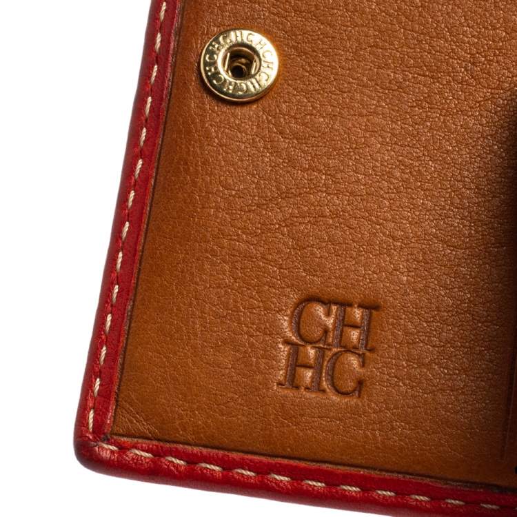 مملوكة مسبقًا Carolina Herrera Monogram Embossed Leather Compact Wallet