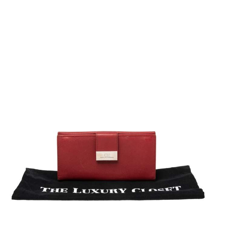 Pre Owned Carolina Herrera Red Leather Flap Continental Wallet