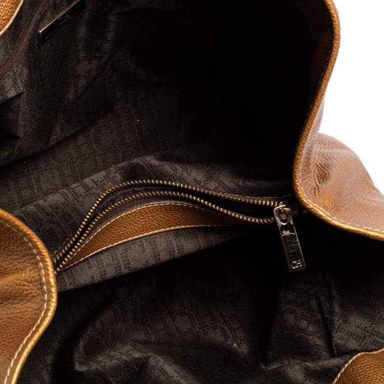 Pre Owned Carolina Herrera Metallic Gold Grained Leather Large Matteo Tote