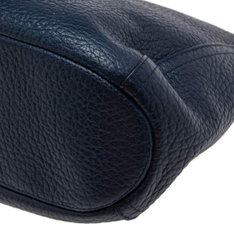 Pre Owned Carolina Herrera Navy Blue Grained Leather Chain Tassel Shoulder Bag