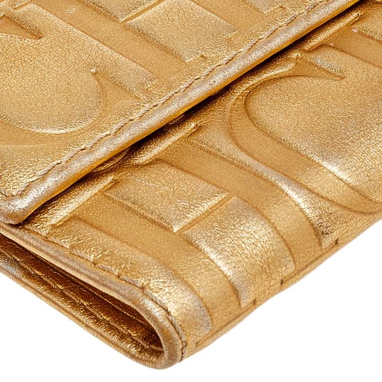 مملوكة مسبقًا Carolina Herrera Metallic Gold Embossed Leather Trifold Compact Wallet