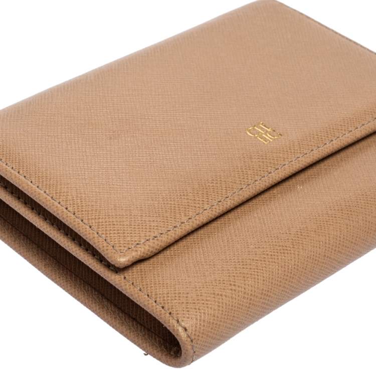 Pre Owned Carolina Herrera Beige Leather Trifold Wallet