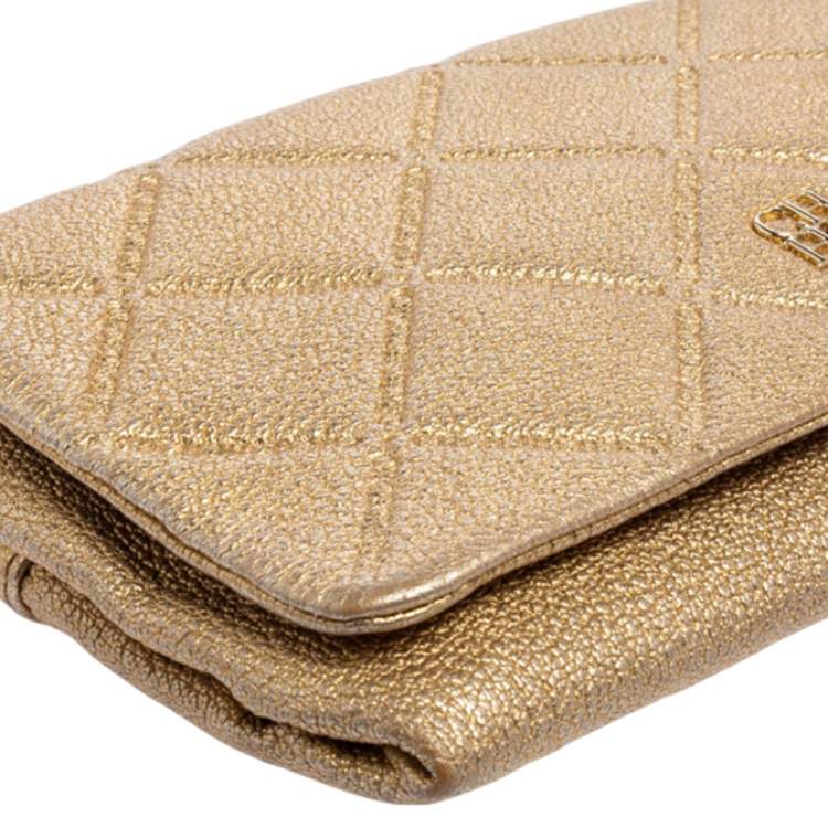 Pre Owned Carolina Herrera Gold Leather Flap Chain Shoulder Bag