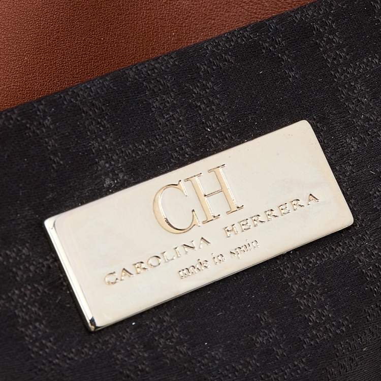 Pre Owned Carolina Herrera Brown Leather Crossbody Bag