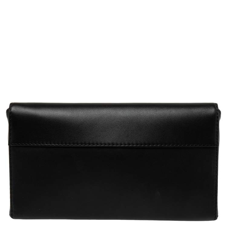 Pre Owned Carolina Herrera Black Leather Logo Metal Flap Clutch