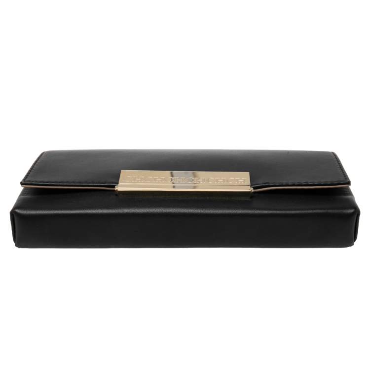 Pre Owned Carolina Herrera Black Leather Logo Metal Flap Clutch