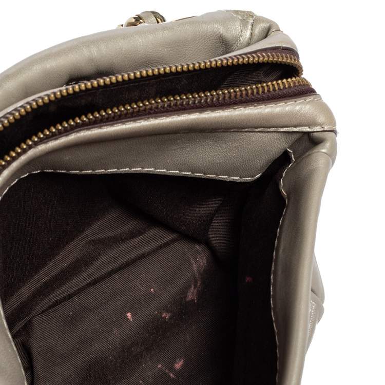 Pre Owned Carolina Herrera Grey Embossed Leather Flap Shoulder Bag