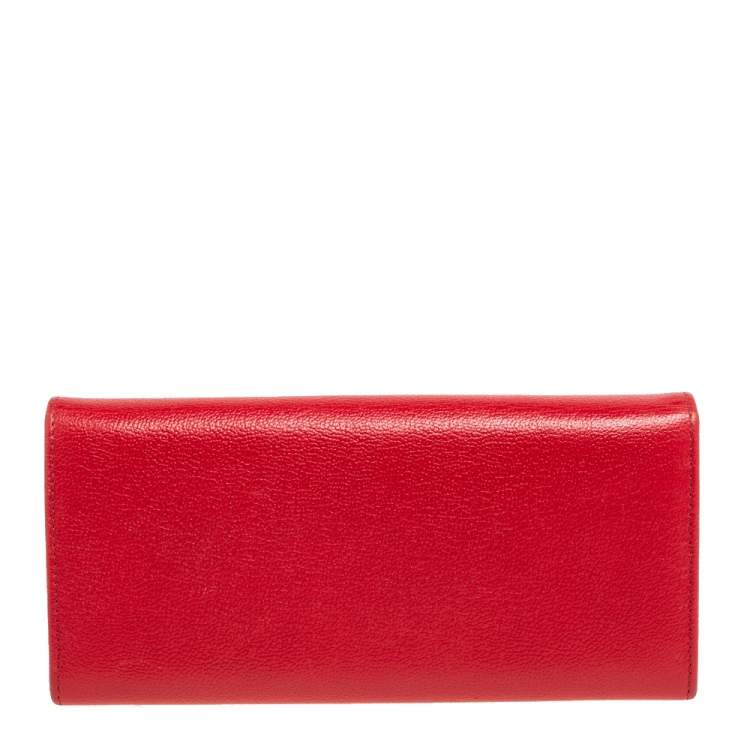 Pre Owned Carolina Herrera Red Leather Logo Flap Continental Wallet