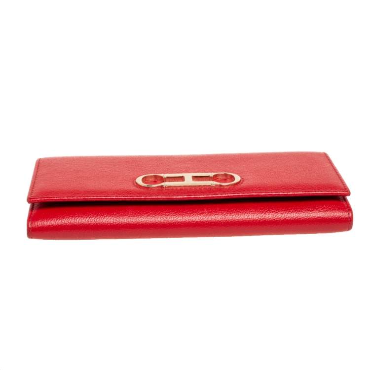 Pre Owned Carolina Herrera Red Leather Logo Flap Continental Wallet