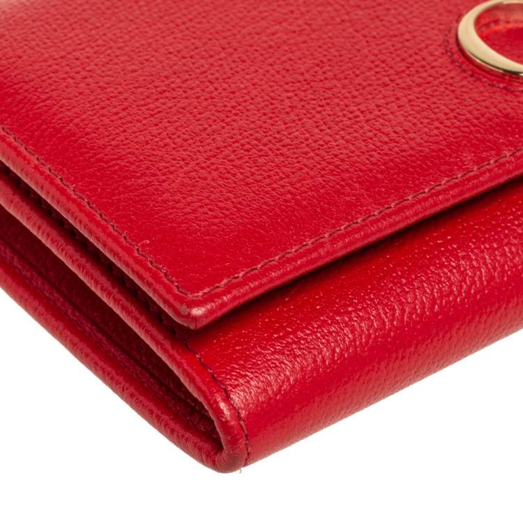 Pre Owned Carolina Herrera Red Leather Logo Flap Continental Wallet