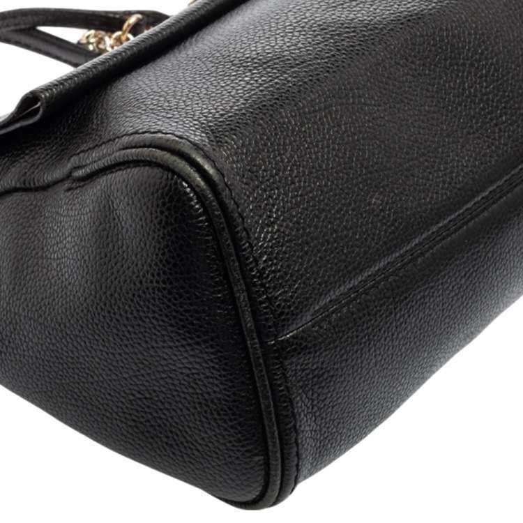 Pre Owned Carolina Herrera Black Leather Minuetto Flap Top Handle Bag