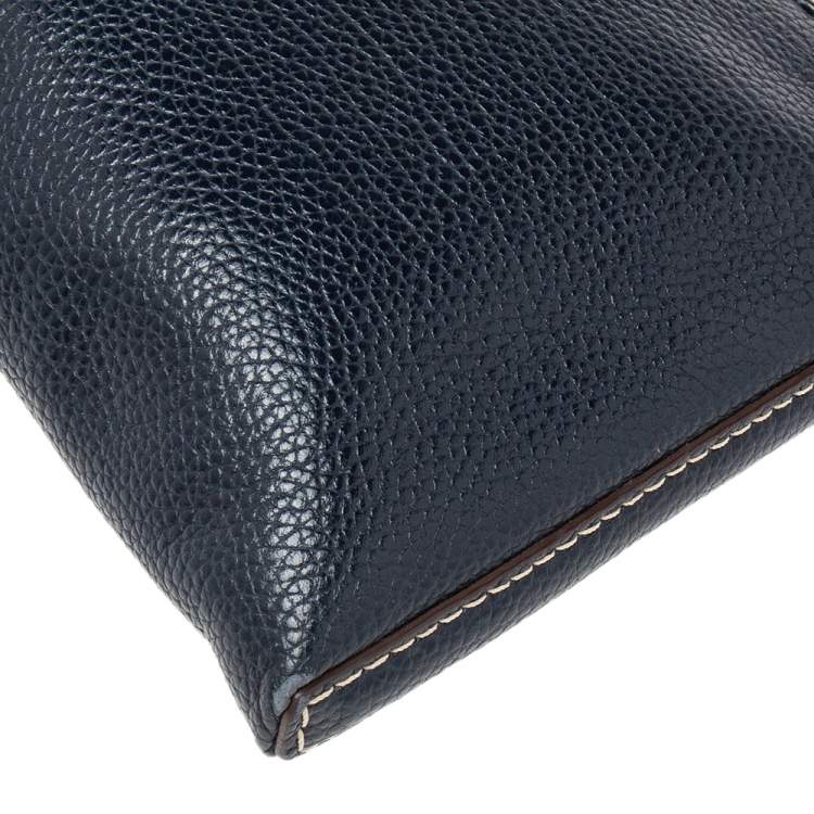 مملوكة مسبقًا Carolina Herrera Navy Blue Leather Logo Crossbody Bag