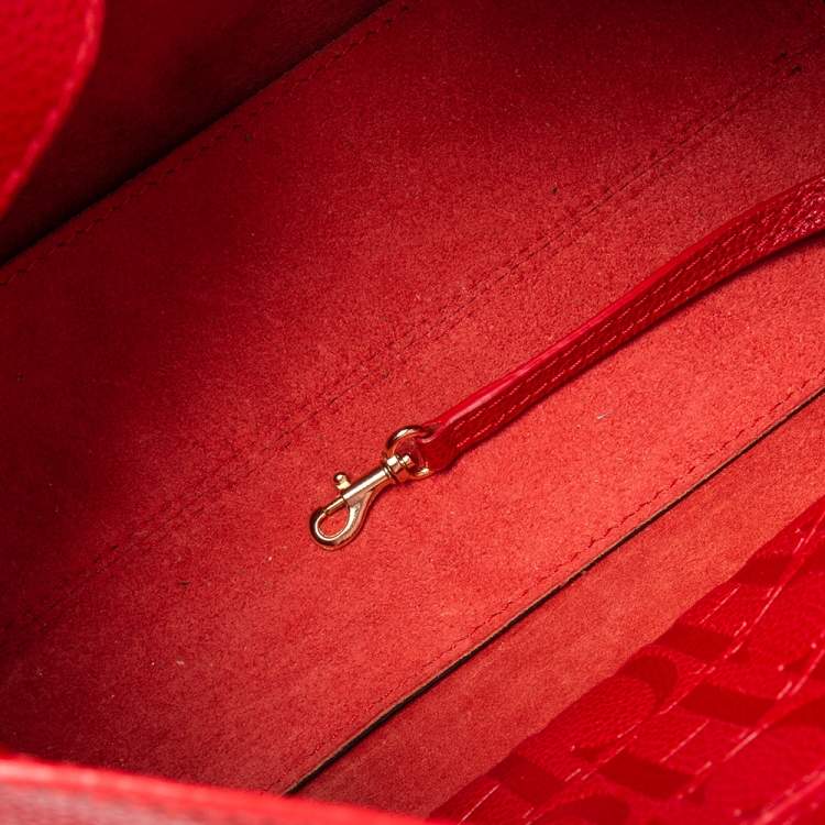 Pre Owned Carolina Herrera Red Leather Minuetto Flap Top Handle Bag
