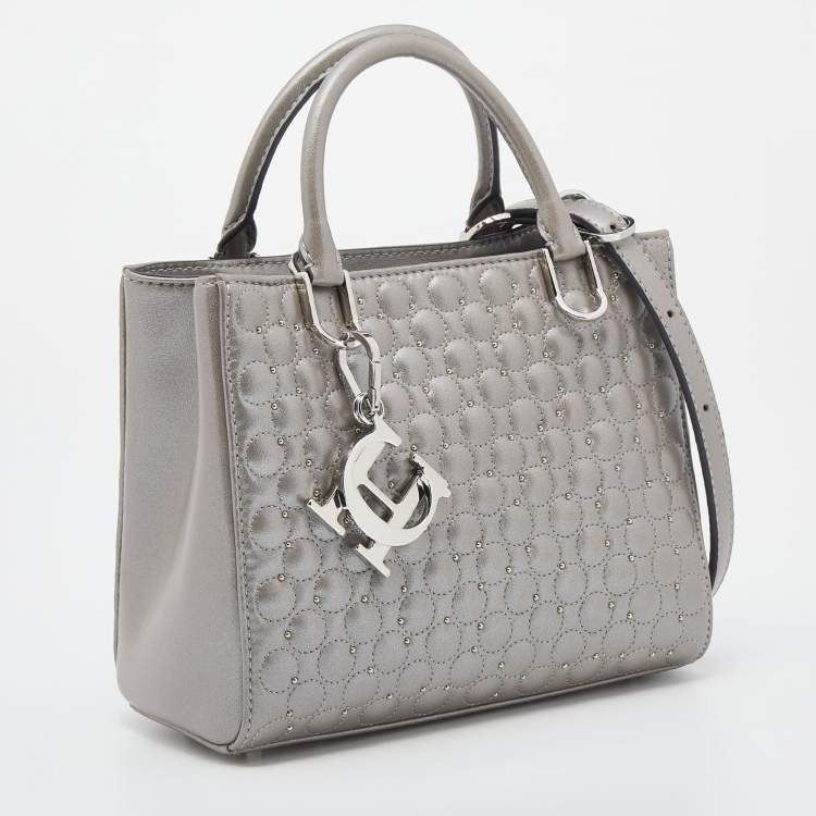 مملوكة مسبقًا CH Carolina Herrera Metallic Silver Quilted Leather Studded Mini Duchess Tote