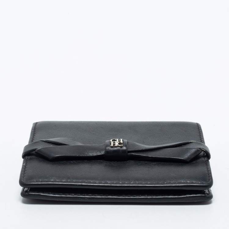 مملوكة مسبقًا CH Carolina Herrera Black Leather Bow Compact Wallet
