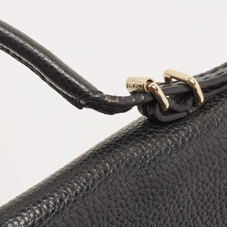Pre Owned Carolina Herrera Black Leather Minuetto Flap Top Handle Bag
