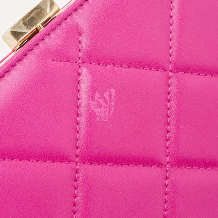 Pre Owned CH Carolina Herrera Pink Quilted Leather Frame Chain Clutch