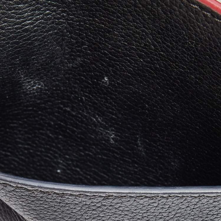 Pre Owned Carolina Herrera Black Embossed Leather Pushlock Flap Top Handle Bag