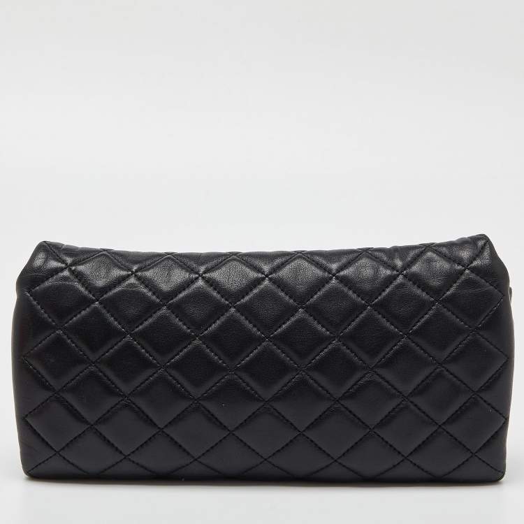Pre Owned Carolina Herrera Black Quilted Leather CHHC Flap Chain Clutch