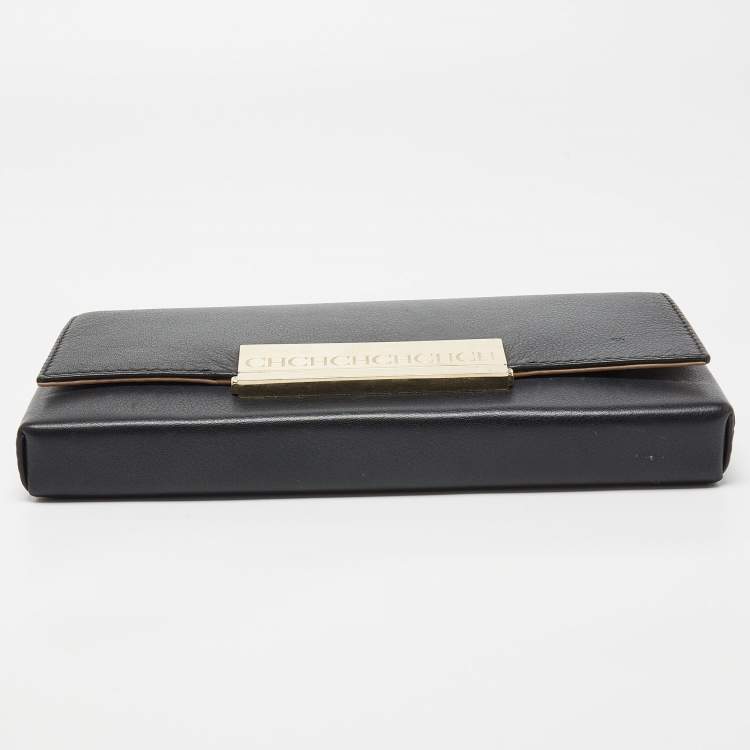 Pre Owned Carolina Herrera Black Leather Logo Metal Flap Clutch