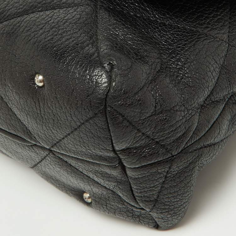 Pre Owned Carolina Herrera Black CH Embossed Leather Flap Chain Bag