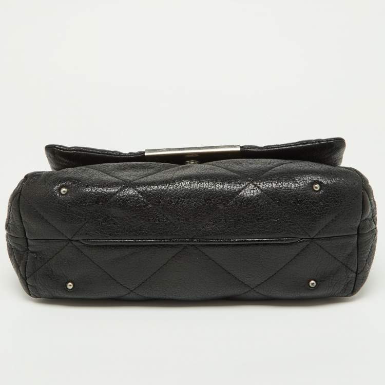 Pre Owned Carolina Herrera Black CH Embossed Leather Flap Chain Bag