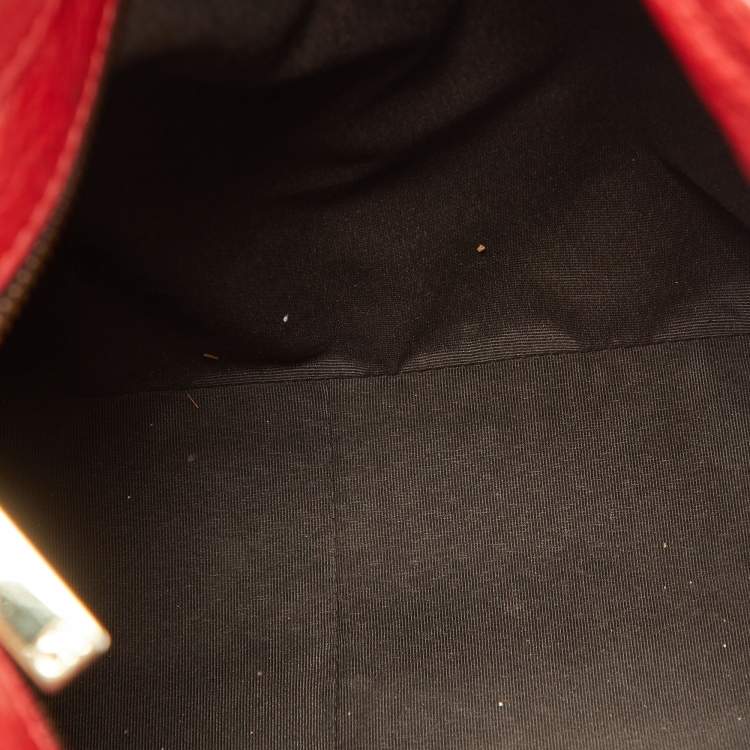Pre Owned Carolina Herrera Red Monogram Embossed Leather Chain Bow Hobo
