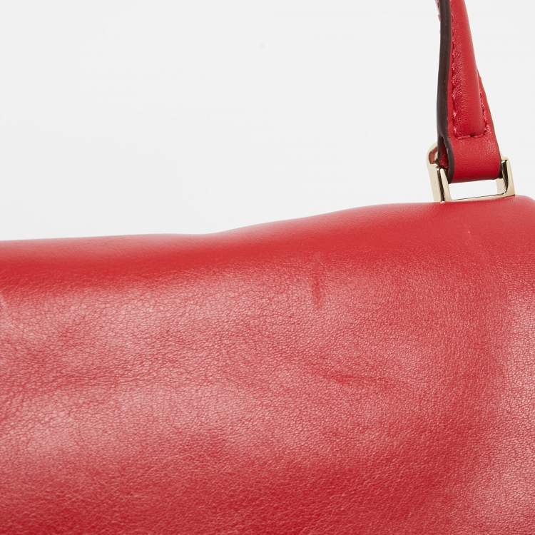 Pre Owned Carolina Herrera Red Leather Metal Bar Flap Top Handle Bag