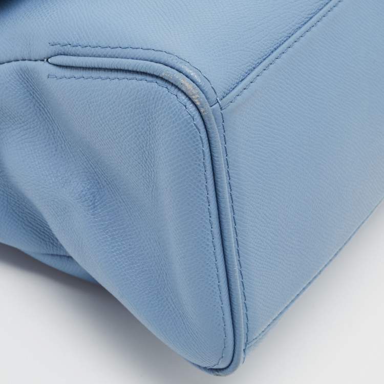 Pre Owned Carolina Herrera Blue Leather Minuetto Flap Top Handle Bag