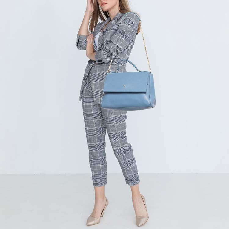 Pre Owned Carolina Herrera Blue Leather Minuetto Flap Top Handle Bag
