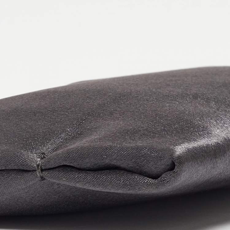 Pre Owned Carolina Herrera Grey Satin Frame Clutch
