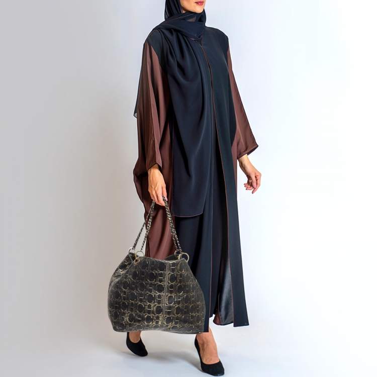 Pre Owned Carolina Herrera Black/Gold Monogram Embossed Leather Chain Tote