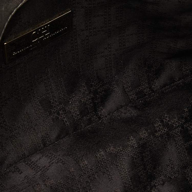 Pre Owned Carolina Herrera Grey Quilted Leather Chain Crossbody Bag