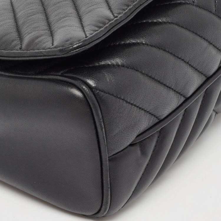 Pre Owned Carolina Herrera Black Quilted Leather CHHC Flap Shoulder Bag