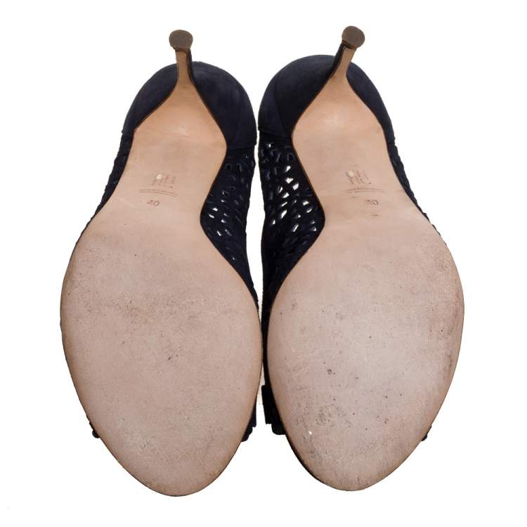 Pre Owned Carolina Herrera Blue Suede Lasercut Bow Peep Toe Pumps Size 40