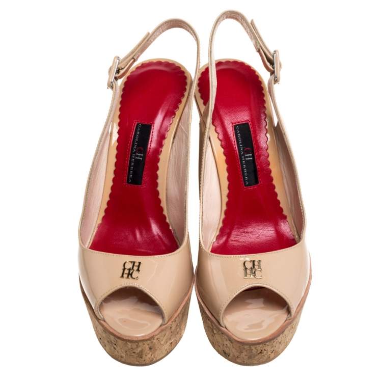Pre Owned Carolina Herrera Beige Patent Leather Cork Wedge Platform Peep Toe Slingback Sandals Size 38